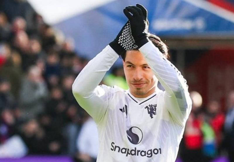 曼联遭遇红牌危机,切尔西保留欧冠希望,热刺降级风险加大